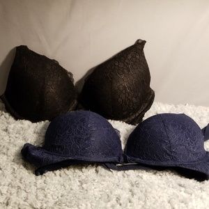 💝5 for $30💝2 Ambrielle Bras, blue and grey